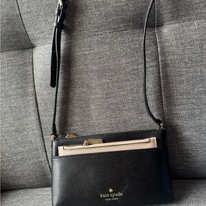 Kate Spade Black and Beige Crossbody Bag